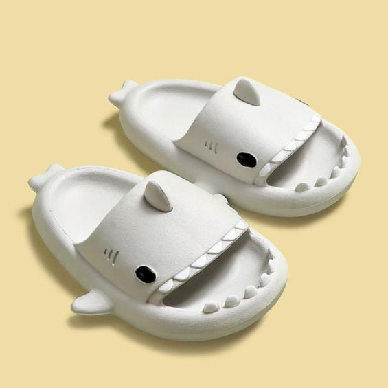 【JAR嚴選】兒童立體鯊魚EVA軟底居家防滑拖鞋－灰19cm－廠商直送