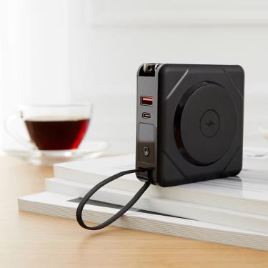 【MiWorks米沃】22.5W多合一快充磁吸行動電源（霧面黑）